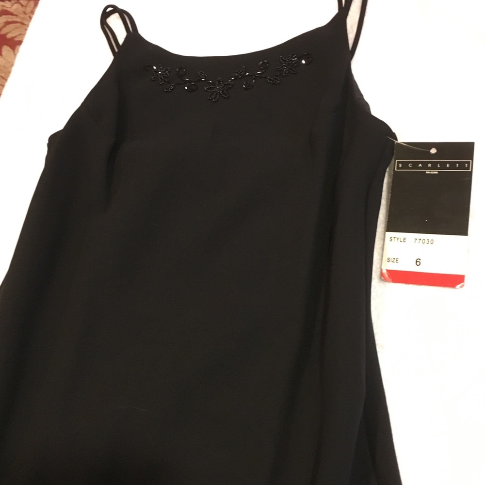 NWT women black dress size 6